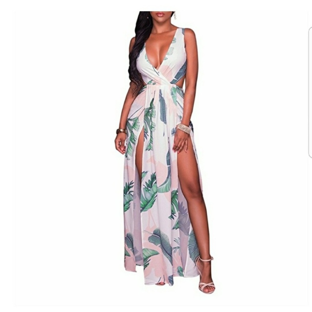 Palm print great for a sexy night out at the beach